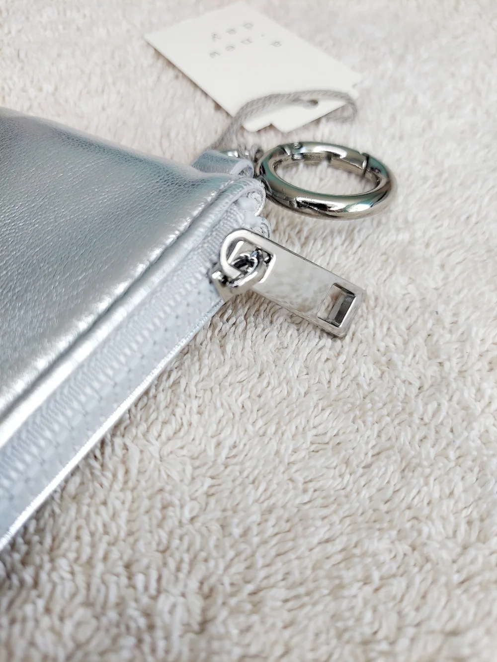 A New Day Metallic Silver Zip Pouch Wallet NWT Travel Y2K Vacation Athleisure